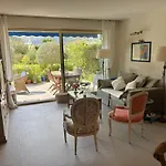 2 Chambres, Terrasses, Proche Et Commerces à Saint-jean Cap Ferrat Saint-Jean-Cap-Ferrat