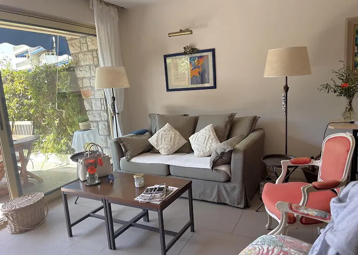 Апартаменты 2 Chambres, Terrasses, Proche Et Commerces A Saint-jean Cap Ferrat