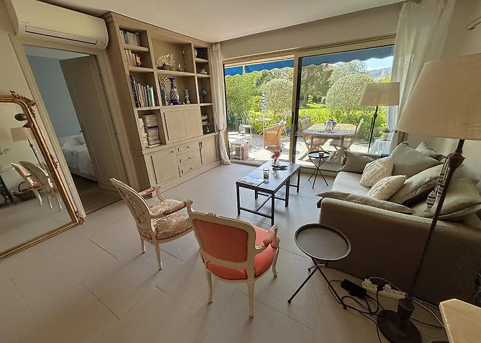Апартаменты 2 Chambres, Terrasses, Proche Et Commerces A Saint-jean Cap Ferrat *